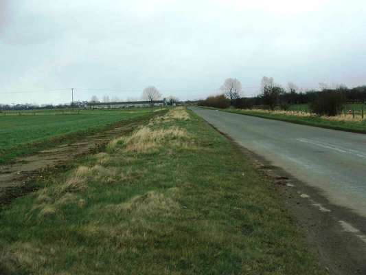 road following the line of the RAF Spilsby peri-track looking East adjacent to 11-29